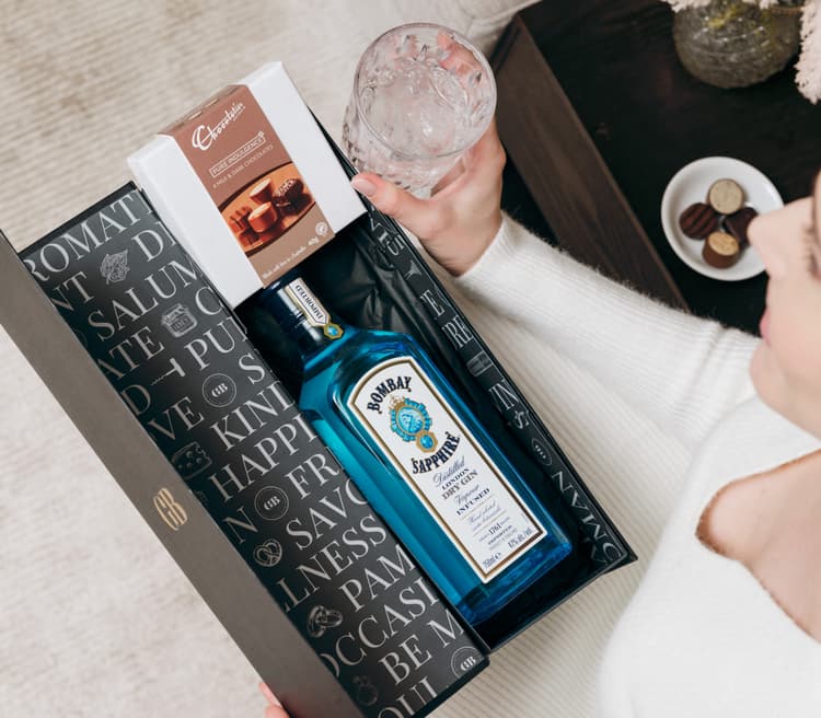 Bombay_sapphire_gin (1)