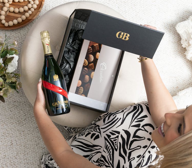 Champagne and Chocolates GB24_378