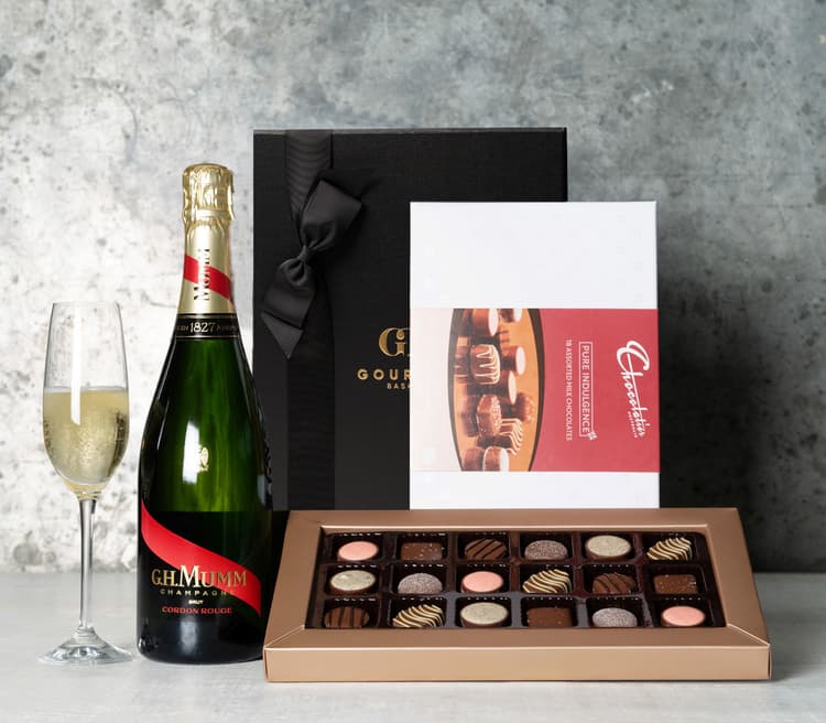 Champagne_&_Chocolates (2)