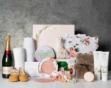 Luxury_Baby_Girl_Hamper_GB_20_Baby_124