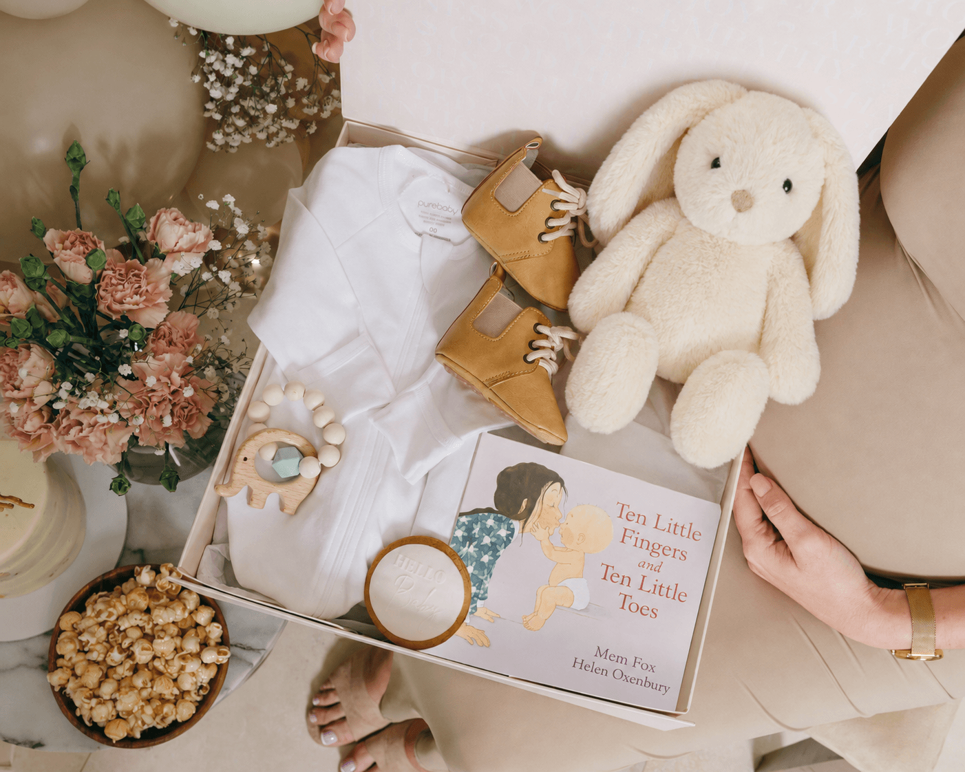 Ten_Little_fingers_Baby_hamper_ihs