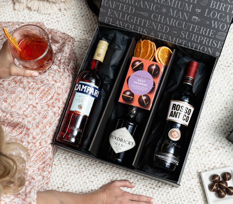 Browse Cocktail Hampers