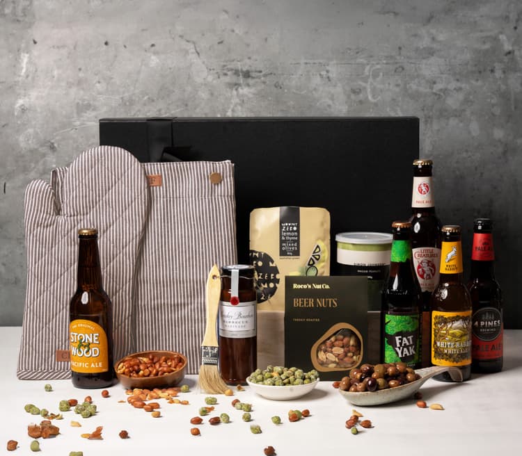 Beer and BBQ Lover Hamper A7401520-Edit