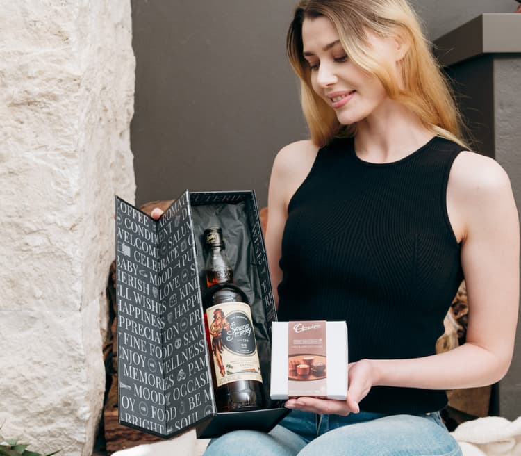Sailor_jerry_spiced_rum_hamper (2)
