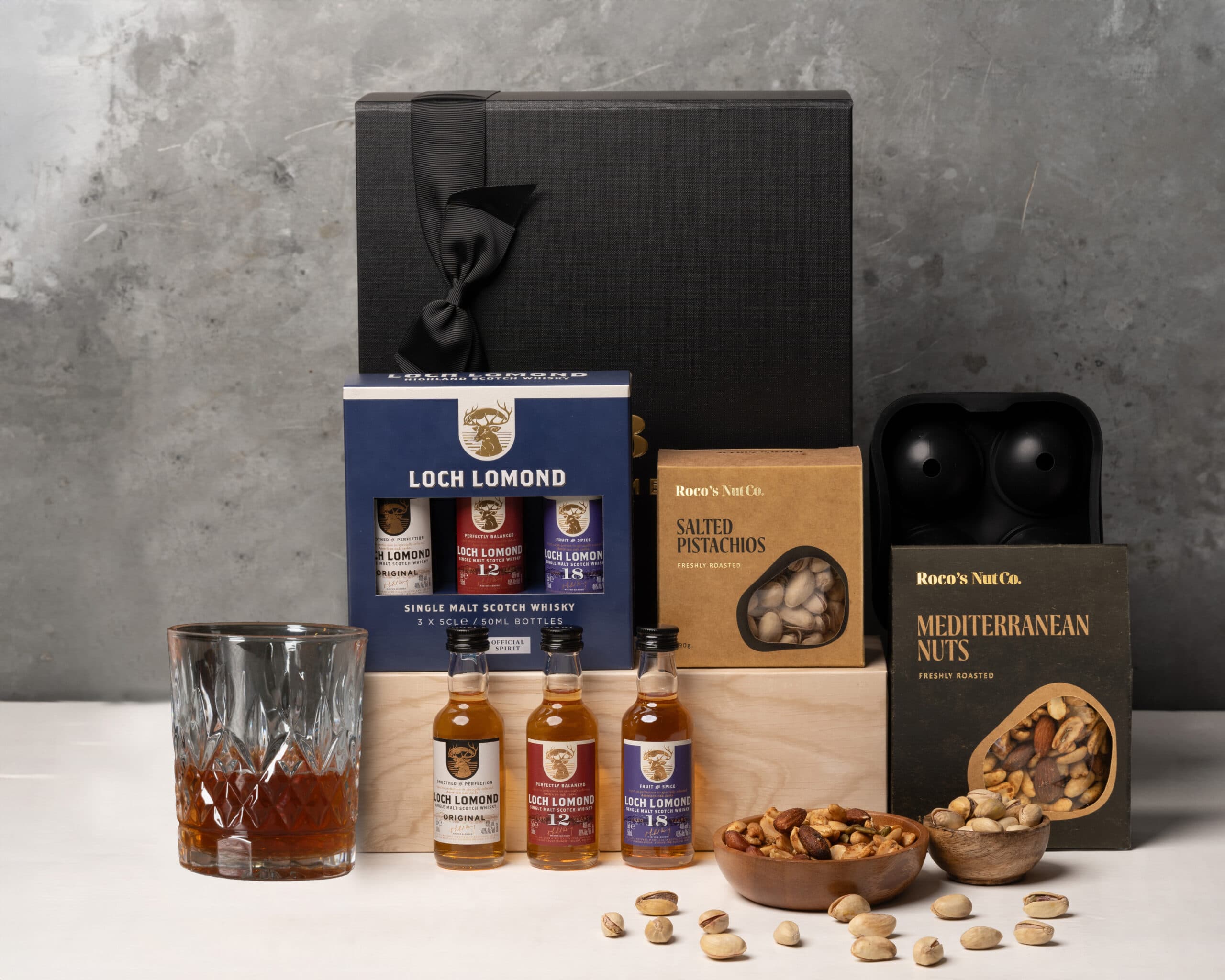 The Whisky Gift Hamper A7401896-Edit
