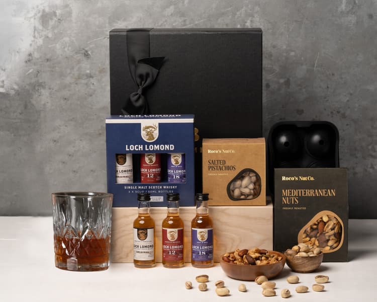 The Whisky Gift Hamper A7401896-Edit