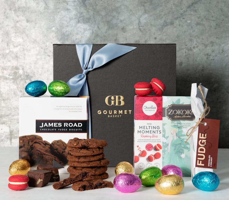 Easter_Chocolate_Box_2022