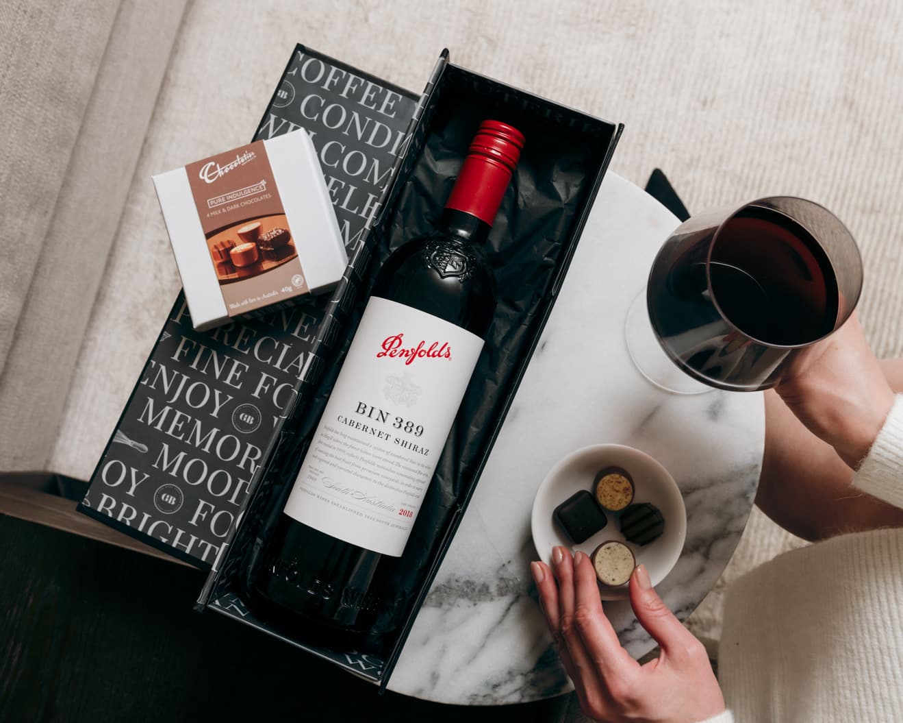 Penfolds_bin_389_cabernet_shiraz_hamper (2)