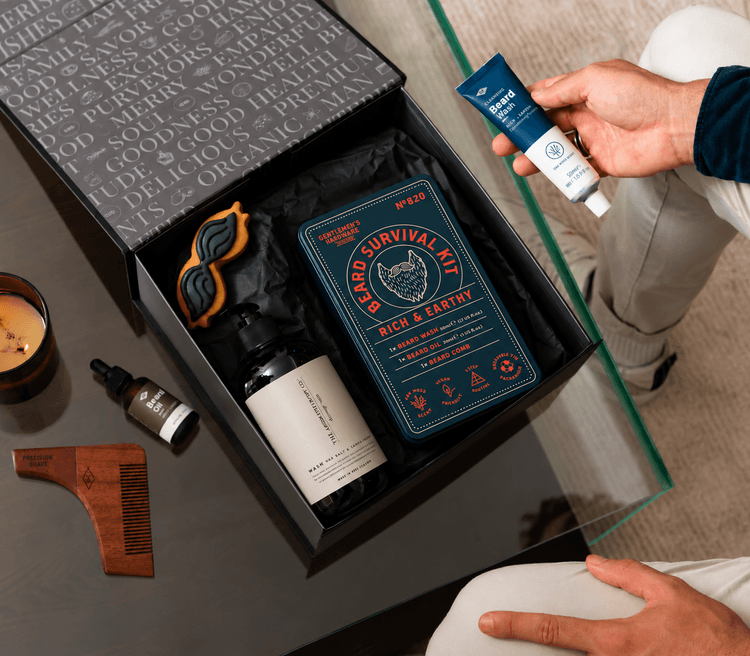 The Gentlemans Beard Hamper New Kit open box
