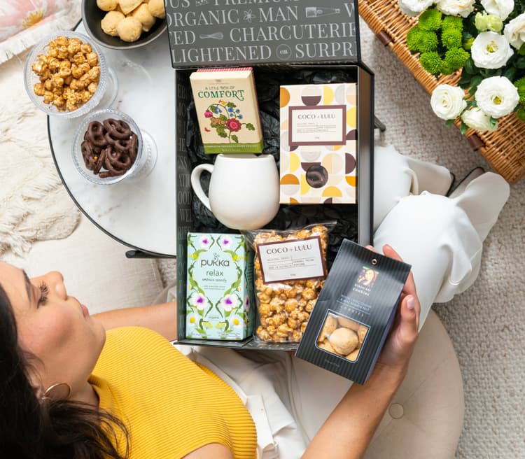 Gift of Comfort Sympathy Hamper GB24_534