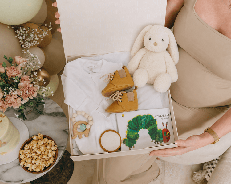 The_Very_Hungry_Caterpillar_Baby_Hamper IHS