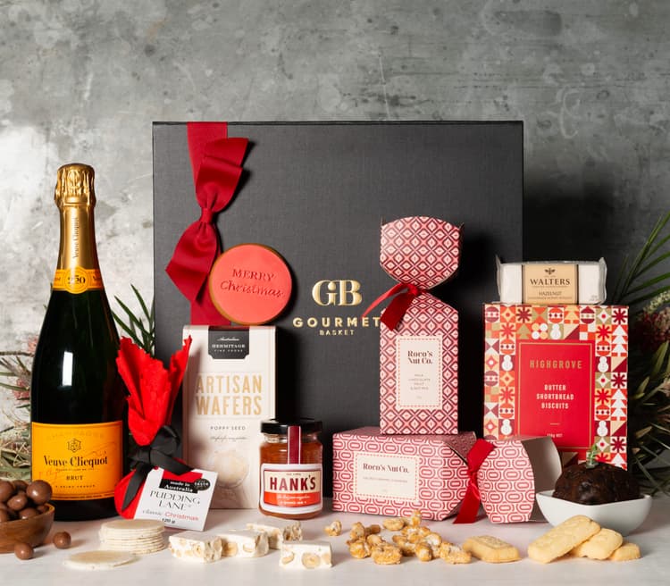 Veuve_Christmas_Hamper_GB23_Xmas_021