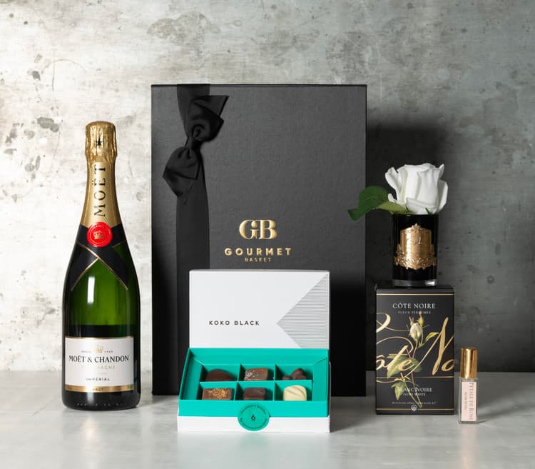 For My Love with Moet GB24_003A